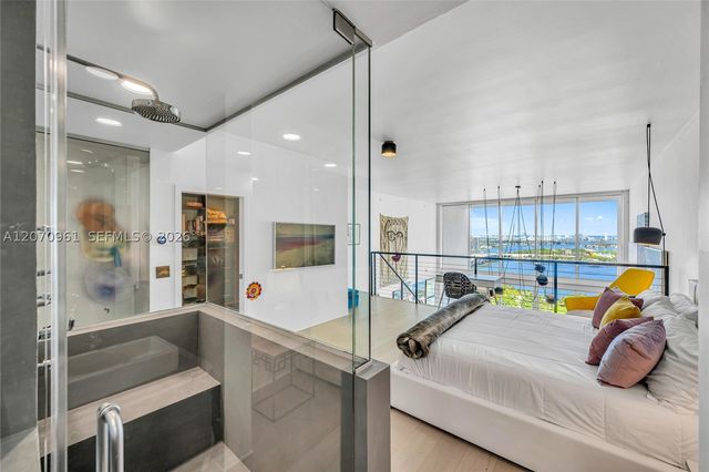 1040 Biscayne Blvd 2603, Miami, FL 33132