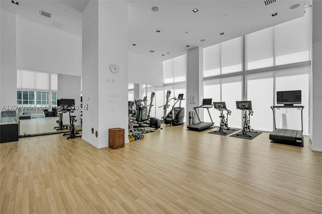 1040 Biscayne Blvd 2603, Miami, FL 33132