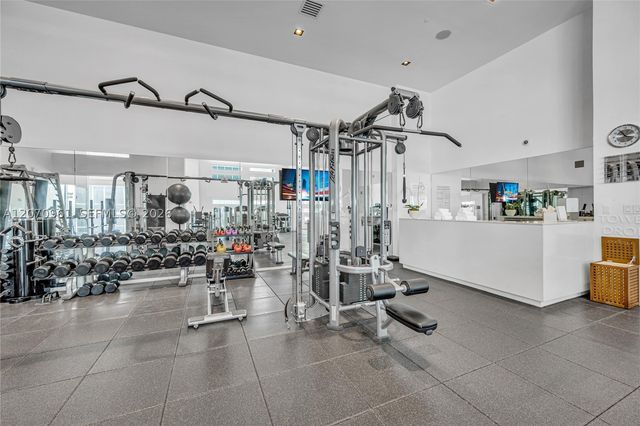 1040 Biscayne Blvd 2603, Miami, FL 33132