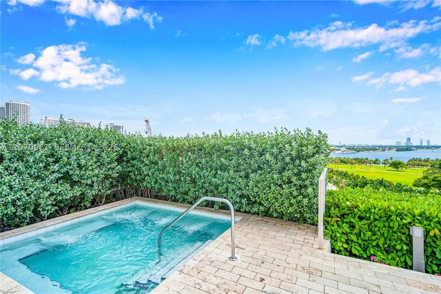 1040 Biscayne Blvd 2603, Miami, FL 33132
