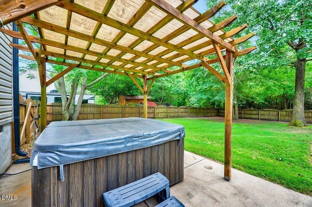 8104 Consella Way, Willow Spring, NC 27592