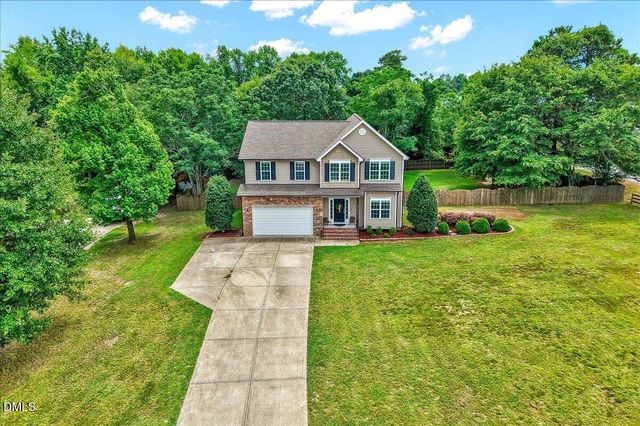 8104 Consella Way, Willow Spring, NC 27592