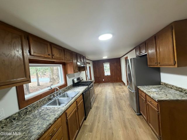 2704 NY-2, Grafton, NY 12052