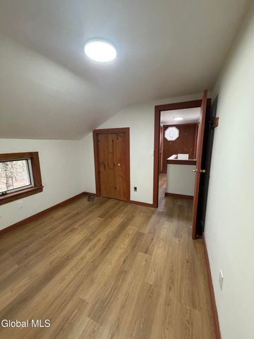 2704 NY-2, Grafton, NY 12052