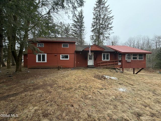 2704 NY-2, Grafton, NY 12052