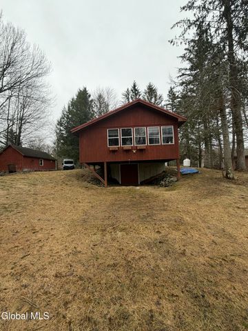 2704 NY-2, Grafton, NY 12052