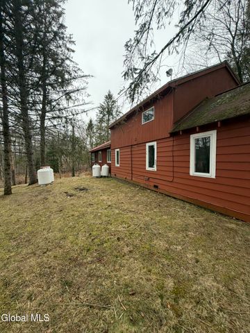 2704 NY-2, Grafton, NY 12052