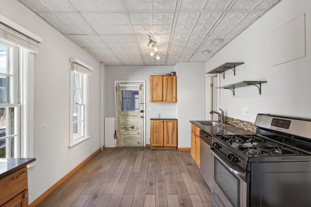 318 7th Avenue NE, Minneapolis, MN 55413