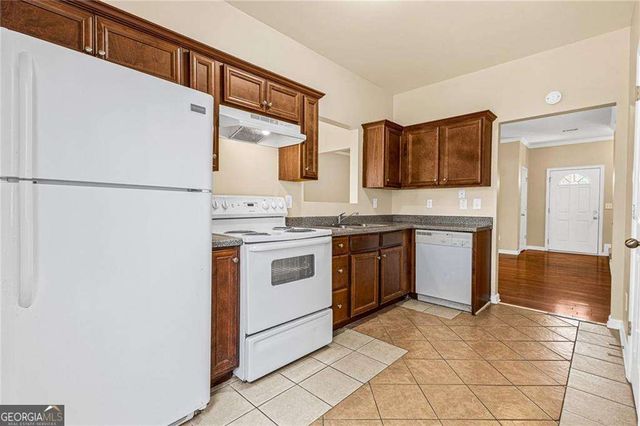 321 Village Drive, Loganville, GA 30052