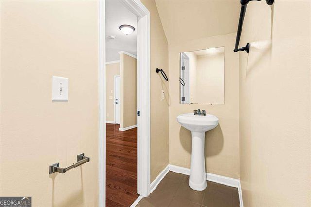 321 Village Drive, Loganville, GA 30052