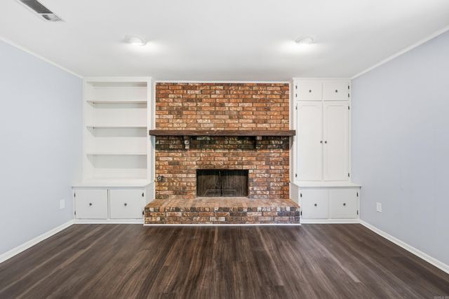 28 Johnny Ln, Sherwood, AR 72120