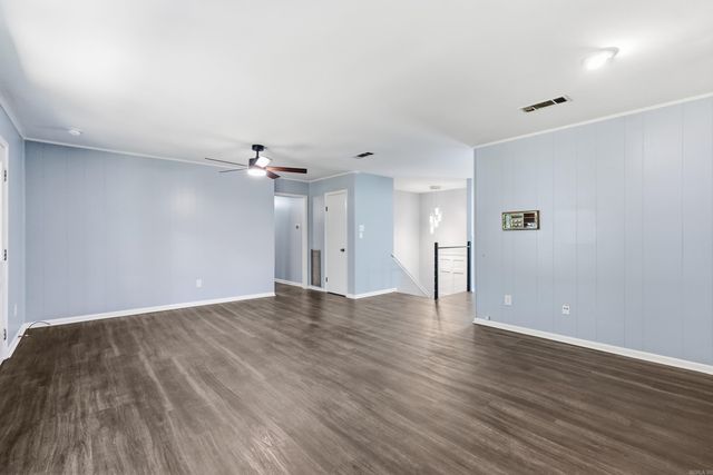 28 Johnny Ln, Sherwood, AR 72120