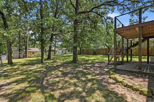 28 Johnny Ln, Sherwood, AR 72120