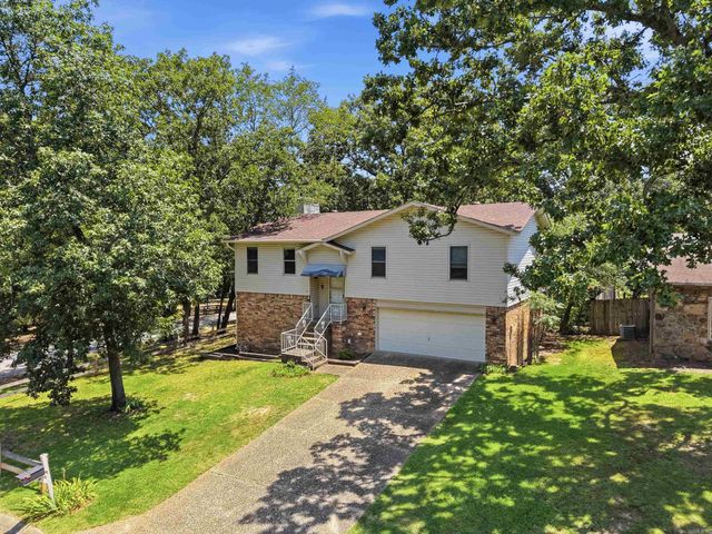 28 Johnny Ln, Sherwood, AR 72120