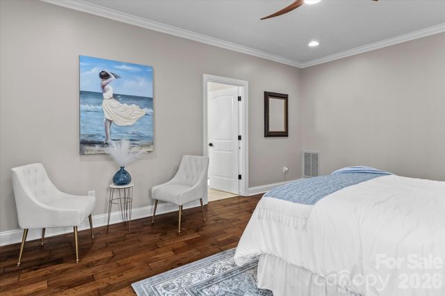 4950 River Hills Drive, Denver, NC 28037