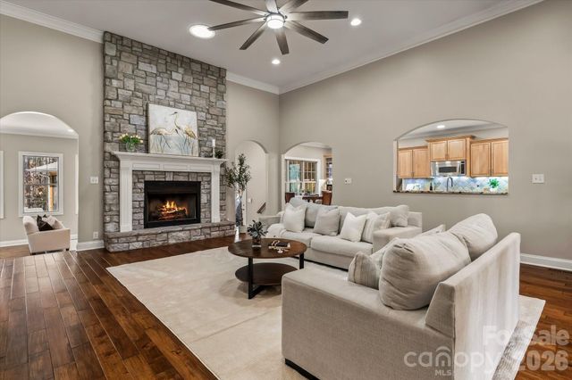 4950 River Hills Drive, Denver, NC 28037