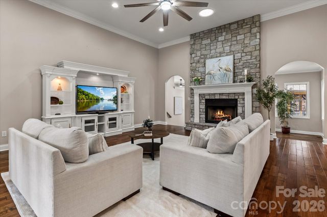 4950 River Hills Drive, Denver, NC 28037