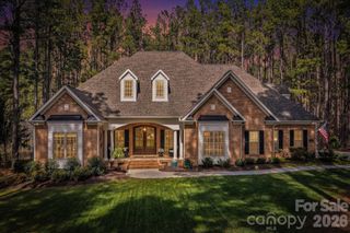 4950 River Hills Drive, Denver, NC 28037