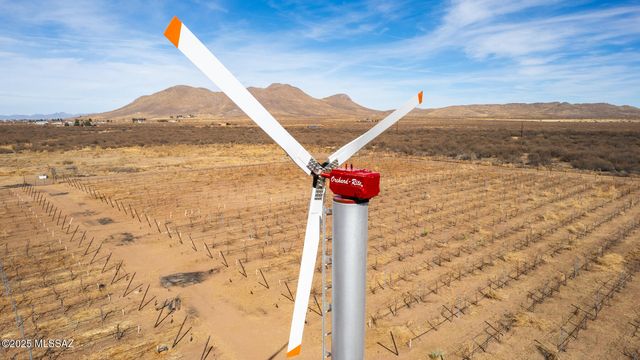 3516 E Fawn Ranch Road, Pearce, AZ 85625