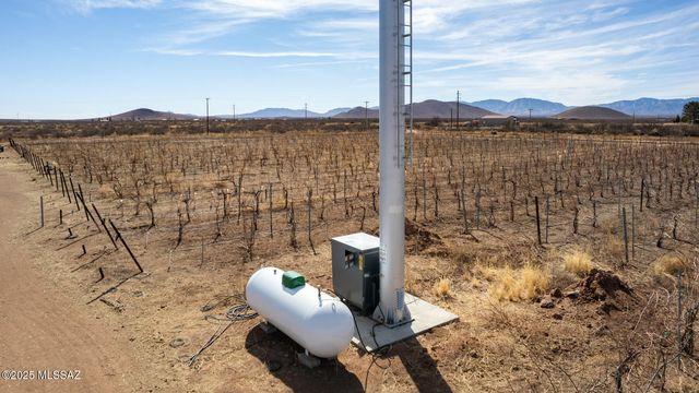 3516 E Fawn Ranch Road, Pearce, AZ 85625