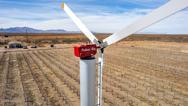 3516 E Fawn Ranch Road, Pearce, AZ 85625