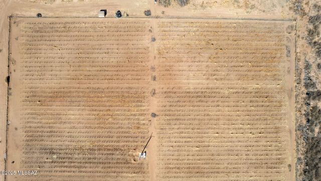 3516 E Fawn Ranch Road, Pearce, AZ 85625