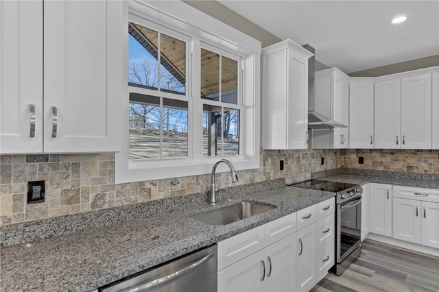 222 Lake Forest Circle, Easley, SC 29642