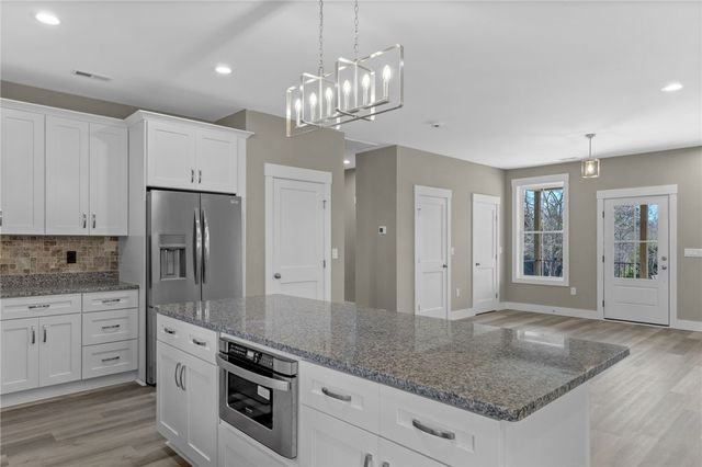 222 Lake Forest Circle, Easley, SC 29642