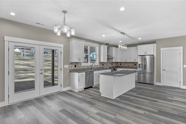 222 Lake Forest Circle, Easley, SC 29642