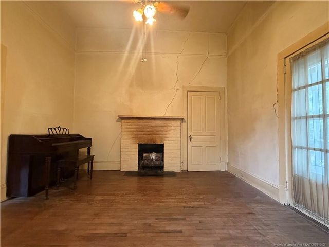 223 West Third Avenue, Red Springs, NC 28377