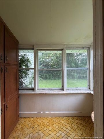 223 West Third Avenue, Red Springs, NC 28377