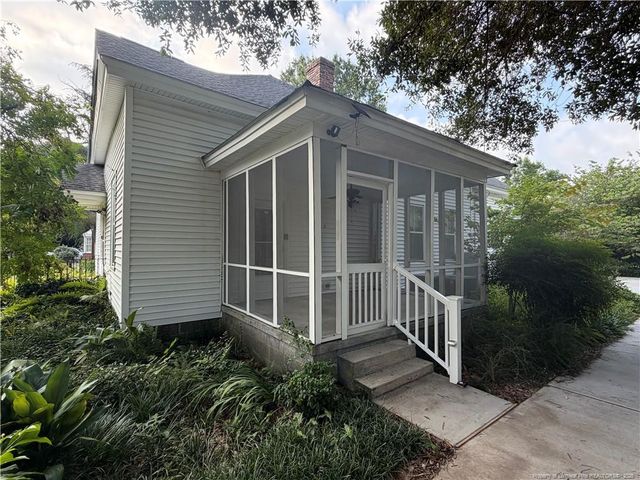 223 West Third Avenue, Red Springs, NC 28377
