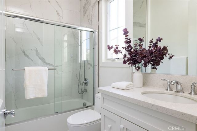 104 Interstellar, Irvine, CA 92618