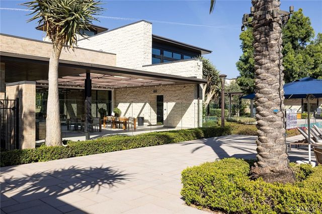 104 Interstellar, Irvine, CA 92618