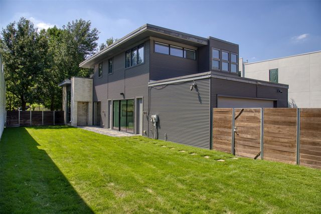 6 Vanguard Way, Dallas, TX 75243