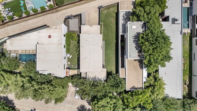 6 Vanguard Way, Dallas, TX 75243
