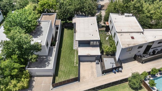 6 Vanguard Way, Dallas, TX 75243