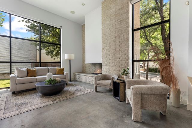 6 Vanguard Way, Dallas, TX 75243