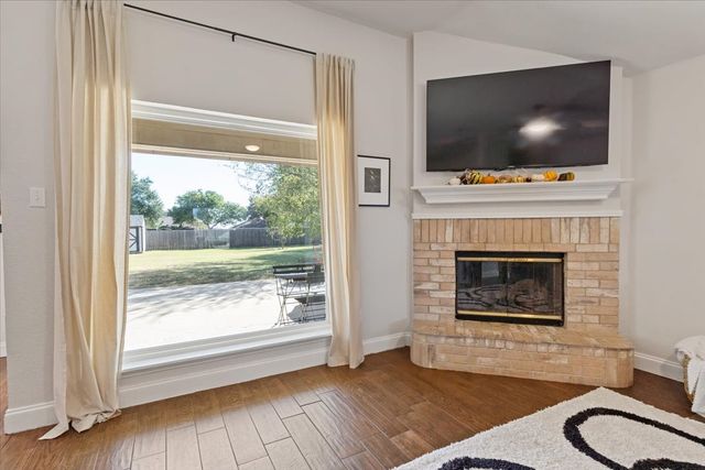 6410 Sun Crest Court, Midlothian, TX 76065