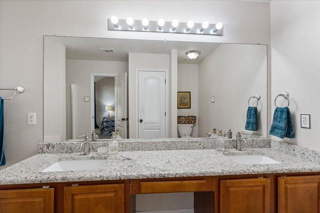 6410 Sun Crest Court, Midlothian, TX 76065