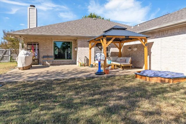 6410 Sun Crest Court, Midlothian, TX 76065