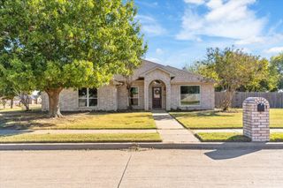 6410 Sun Crest Court, Midlothian, TX 76065