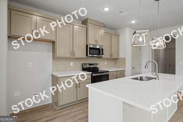 4349 Fern River Bend 31, Norcross, GA 30093