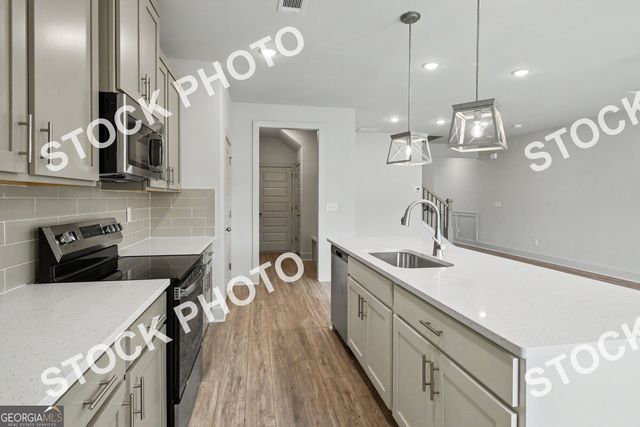 4349 Fern River Bend 31, Norcross, GA 30093