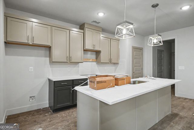 4349 Fern River Bend 31, Norcross, GA 30093