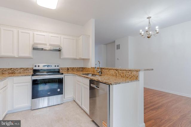 3290 GINA PL, Woodbridge, VA 22193