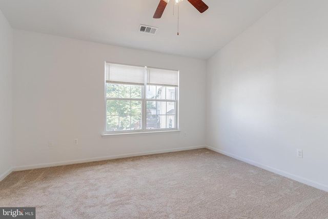 3290 GINA PL, Woodbridge, VA 22193