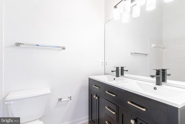 3290 GINA PL, Woodbridge, VA 22193
