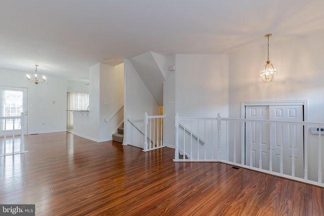 3290 GINA PL, Woodbridge, VA 22193