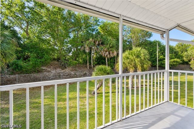 2360 Naples Trace CIR 6, Naples, FL 34109